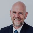 Christoph Burgstaller wird ab 1. September 2023 neuer Leiter des Bildungshauses Schloss Puchberg in Wels