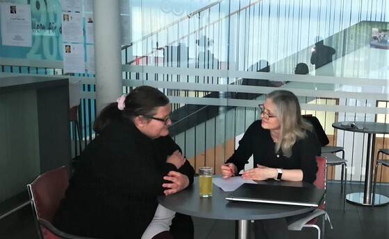 Anita König und Ursula Zettler beim Interview