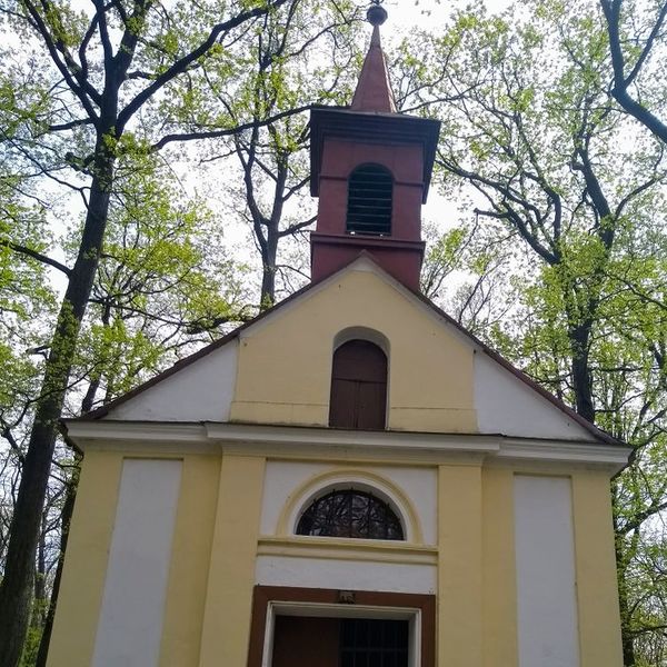 Kapelle Maria Dreieichen / Hermi Scharinger Kapelle Maria Dreieichen