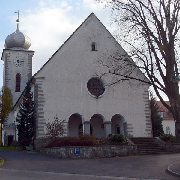 Pfarrkirche Klaffer am Hochficht / Wolfgang Sauber wikimedia commons Pfarrkirche Klaffer am Hochficht