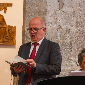 Osternacht 2024 / Foto Haijes Auferstehungsfeier 2024 in der Pfarre Kirchorf/Krems