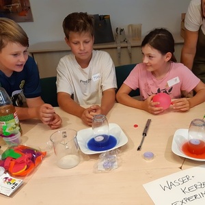 Nachts in der Bibliothek Reichenthal